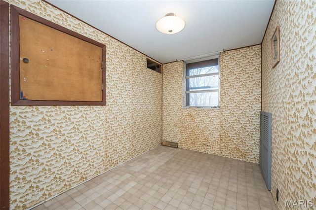 3512 E Rock Creek Road, Imperial, MO 63052