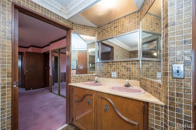 3512 E Rock Creek Road, Imperial, MO 63052