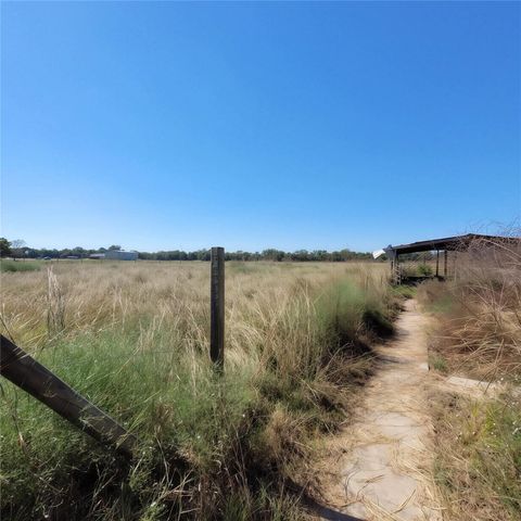 740 County Road 164, Boling, TX 77420