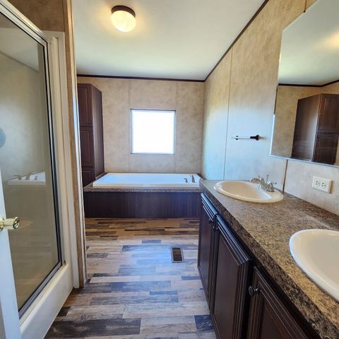 740 County Road 164, Boling, TX 77420