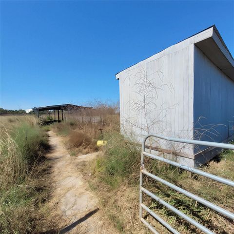 740 County Road 164, Boling, TX 77420