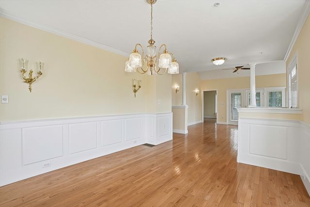 70 Orchard Meadow Dr 70, Shrewsbury, MA 01545