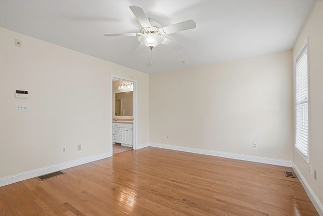 70 Orchard Meadow Dr 70, Shrewsbury, MA 01545