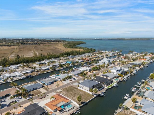 4007 COCONUT TERRACE, Bradenton, FL 34210