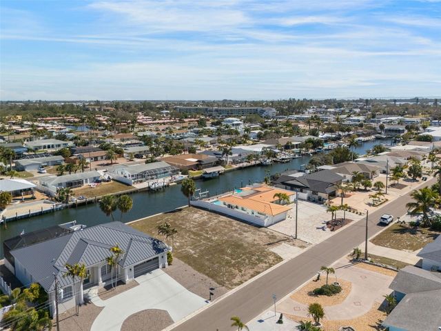 4007 COCONUT TERRACE, Bradenton, FL 34210