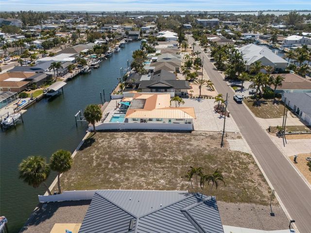 4007 COCONUT TERRACE, Bradenton, FL 34210