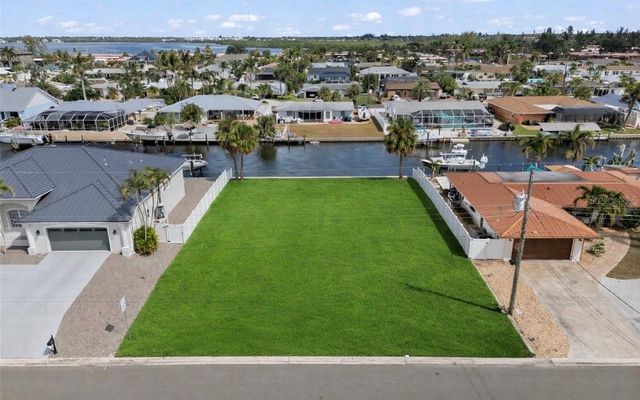 4007 100TH STREET W, Bradenton, FL 34210