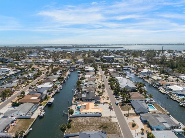 4007 COCONUT TERRACE, Bradenton, FL 34210