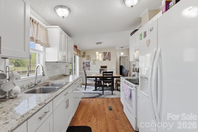 14463 Hatley Burris Road, Stanfield, NC 28163
