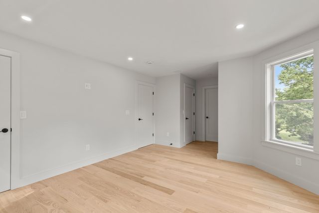 62. Summit Ave, Sharon, MA 02067