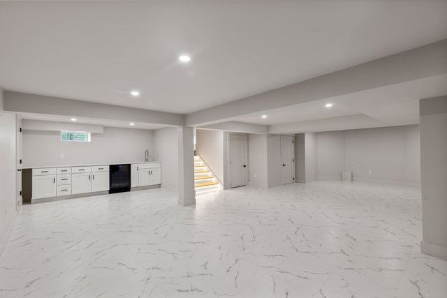 62. Summit Ave, Sharon, MA 02067
