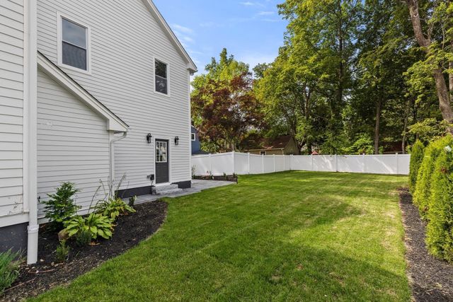 62. Summit Ave, Sharon, MA 02067