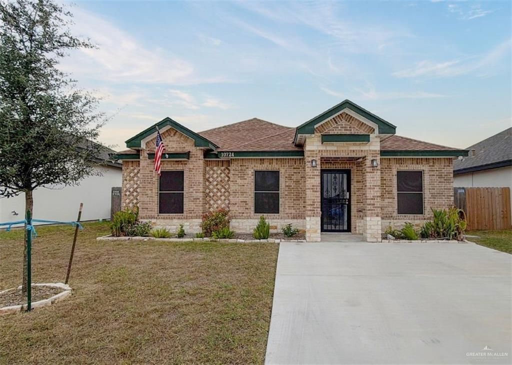 10724 N Sugar Bear Drive, Edinburg, TX 78541