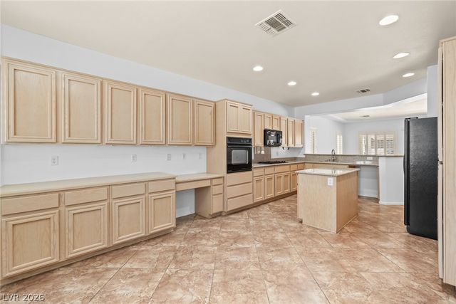 2032 Wolverine Court, Henderson, NV 89052