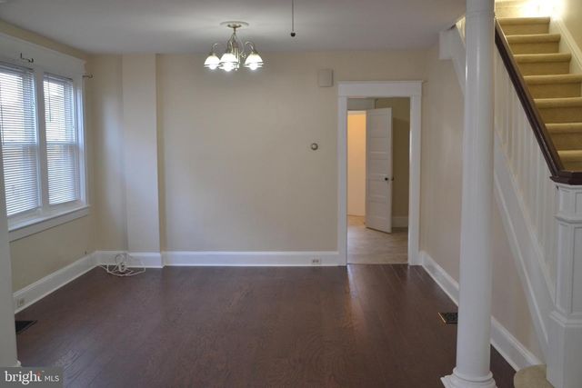 162 BURMONT RD, Drexel Hill, PA 19026