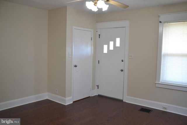 162 BURMONT RD, Drexel Hill, PA 19026