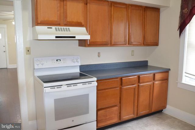 162 BURMONT RD, Drexel Hill, PA 19026