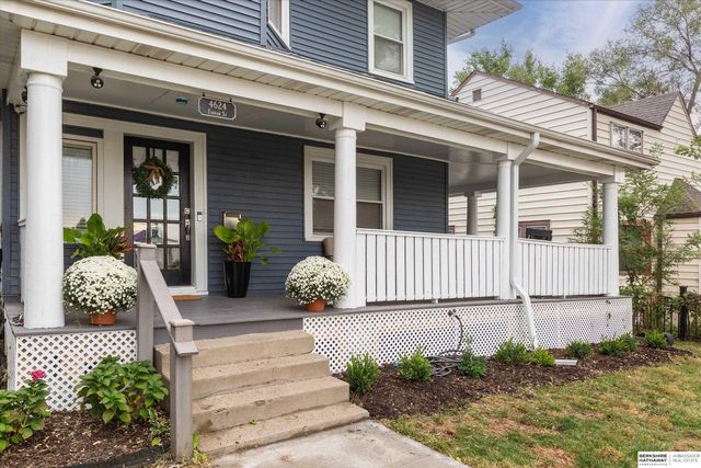 4624 Farnam Street, Omaha, NE 68132