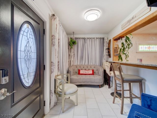 833 Cleveland Ave, Elizabeth City, NJ 07208