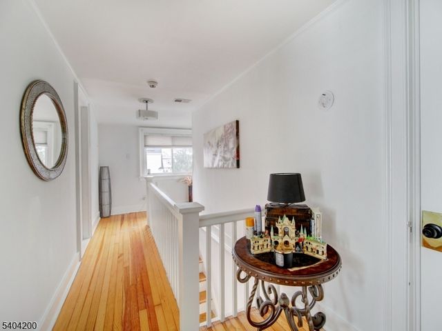 833 Cleveland Ave, Elizabeth City, NJ 07208