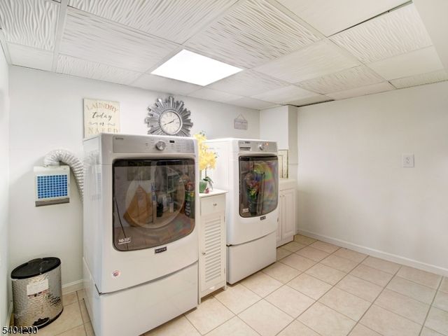 833 Cleveland Ave, Elizabeth City, NJ 07208