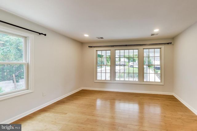 2007 NORDLIE PL, Falls Church, VA 22043
