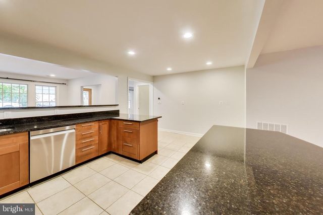 2007 NORDLIE PL, Falls Church, VA 22043