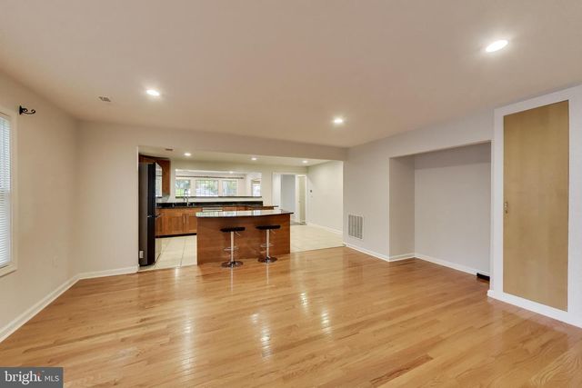2007 NORDLIE PL, Falls Church, VA 22043