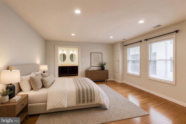 2007 NORDLIE PL, Falls Church, VA 22043