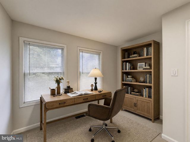 2007 NORDLIE PL, Falls Church, VA 22043