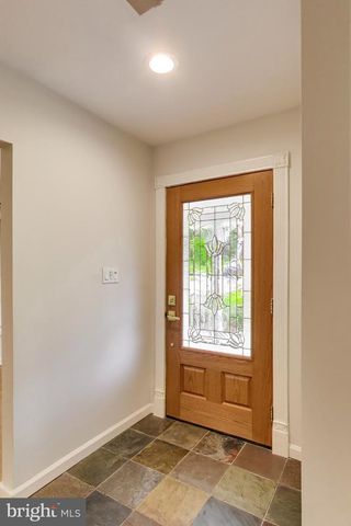 2007 NORDLIE PL, Falls Church, VA 22043