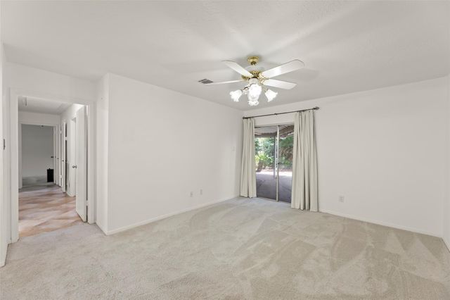 6714 Canyon Way Drive, Houston, TX 77086