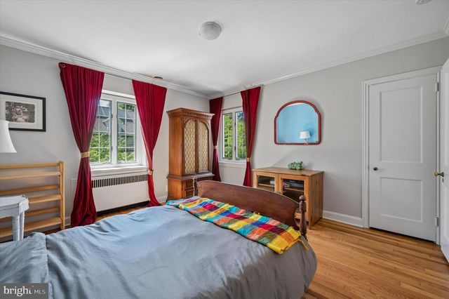 35 LLANBERRIS RD, Bala Cynwyd, PA 19004