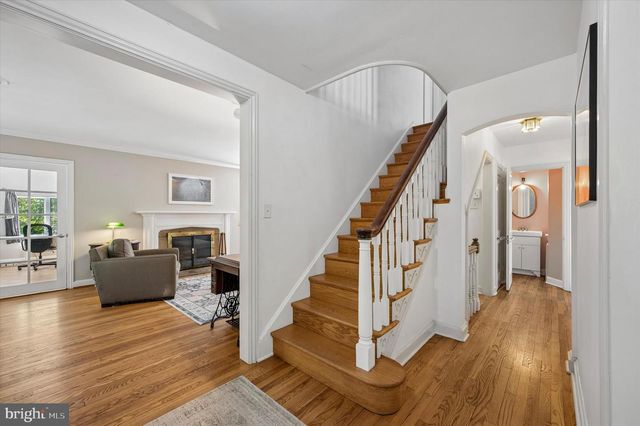 35 LLANBERRIS RD, Bala Cynwyd, PA 19004