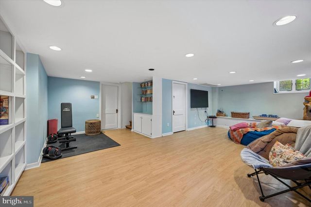 35 LLANBERRIS RD, Bala Cynwyd, PA 19004