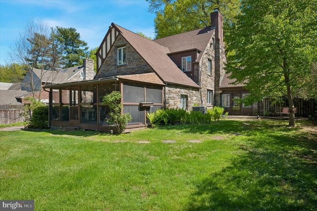 35 LLANBERRIS RD, Bala Cynwyd, PA 19004