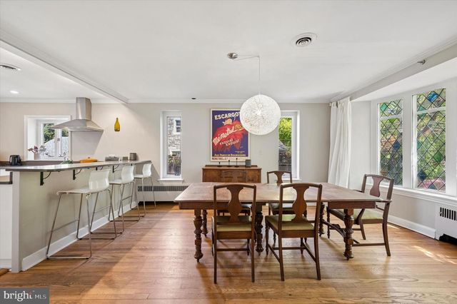 35 LLANBERRIS RD, Bala Cynwyd, PA 19004