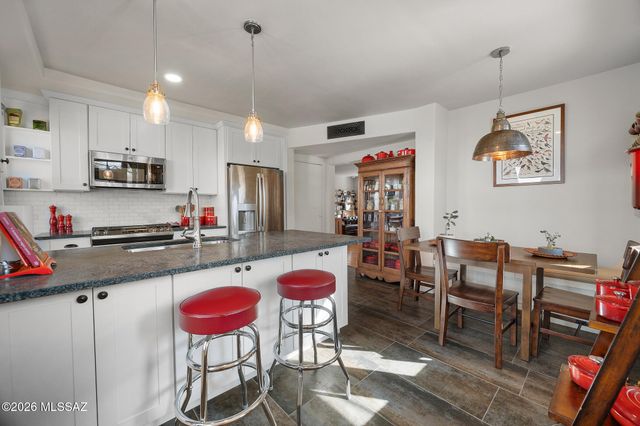 252 N Main Ave Apt 1, Tucson, AZ 85701