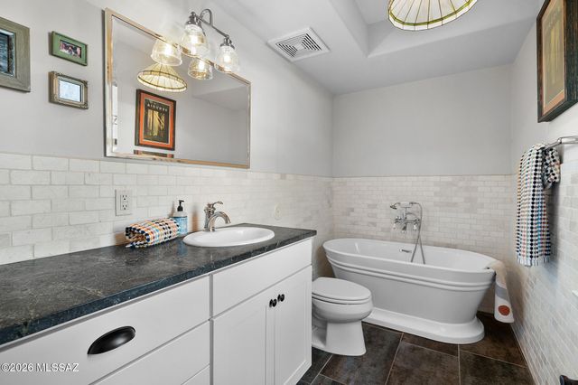 252 N Main Ave Apt 1, Tucson, AZ 85701