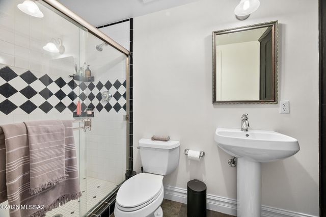 252 N Main Ave Apt 1, Tucson, AZ 85701