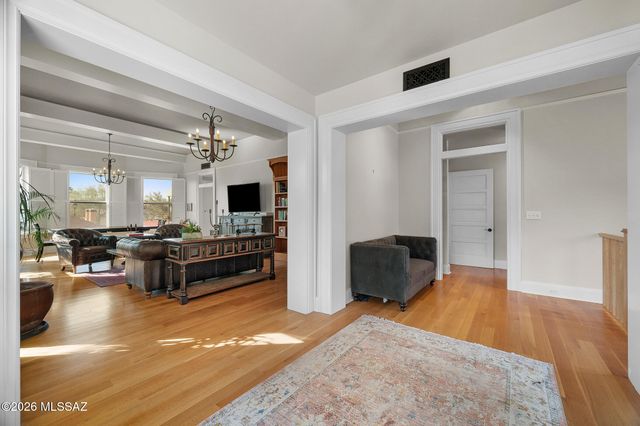 252 N Main Ave Apt 1, Tucson, AZ 85701