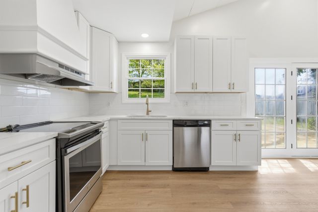 4035 Kings Ln, NW, Nashville, TN 37218