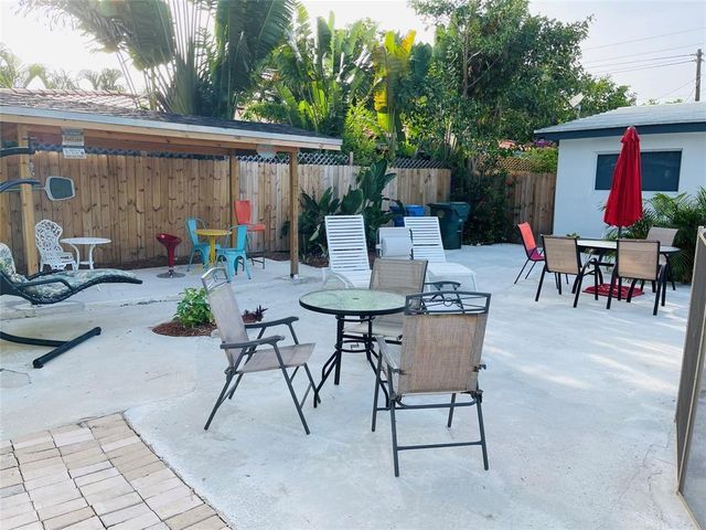 684 NE 37th St 3, Fort Lauderdale, FL 33334