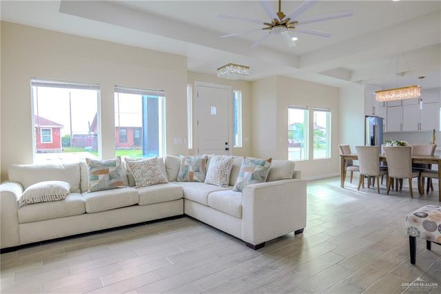 3322 Neptune Street, Edinburg, TX 78542