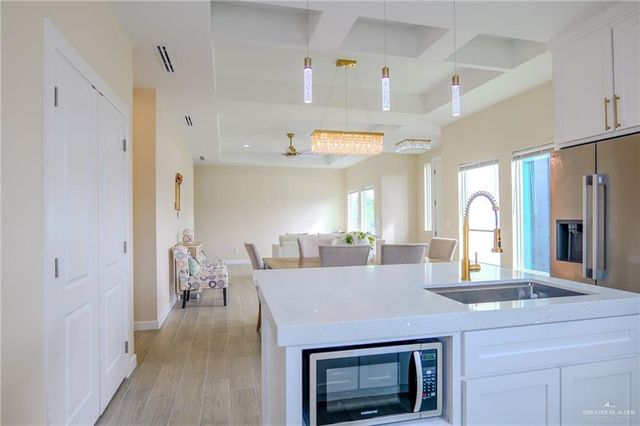 3322 Neptune Street, Edinburg, TX 78542