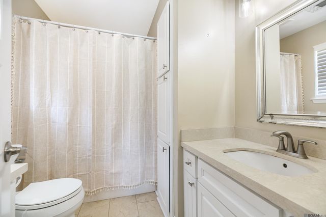 9555 Old Hermitage Pkwy, Baton Rouge, LA 70810