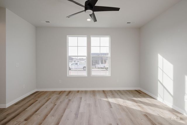 2954 E Boulder Basin Dr, Kuna, ID 83634