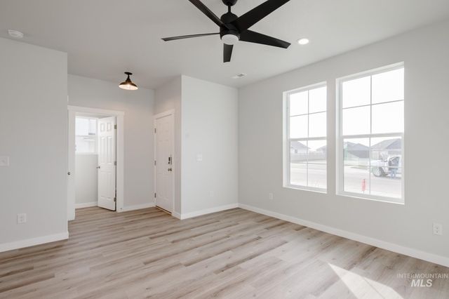 2954 E Boulder Basin Dr, Kuna, ID 83634