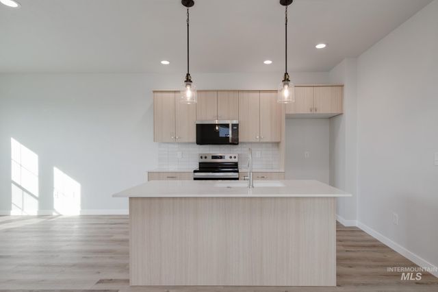 2954 E Boulder Basin Dr, Kuna, ID 83634