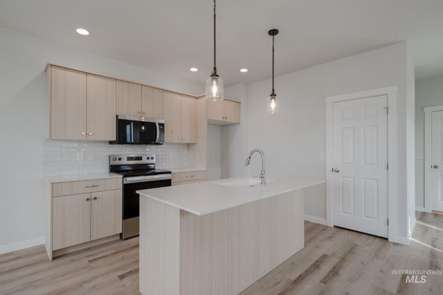 2954 E Boulder Basin Dr, Kuna, ID 83634